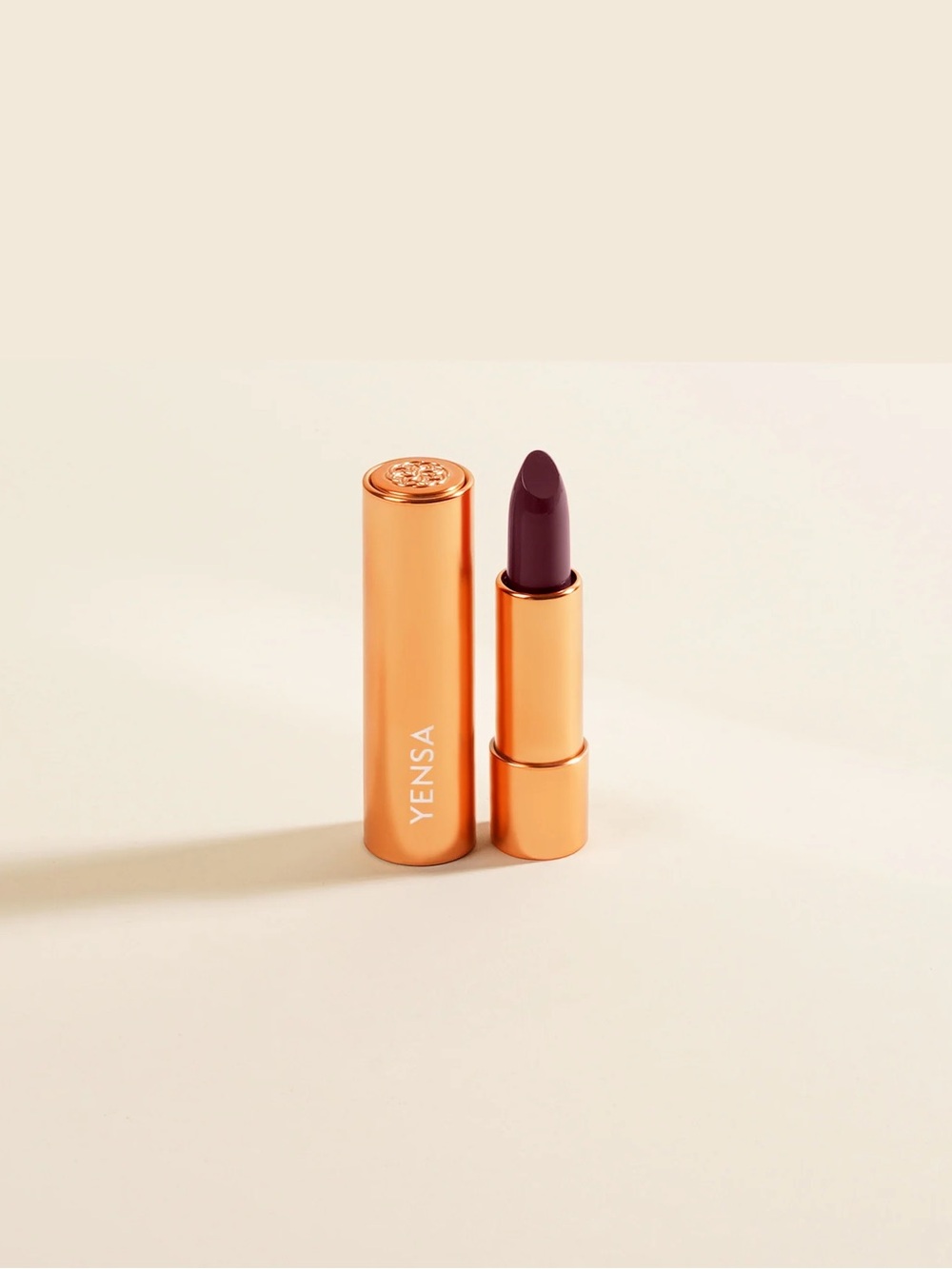 Yensa Super 8 Vibrant Silk Lipstick in Captivate - BNIB!
